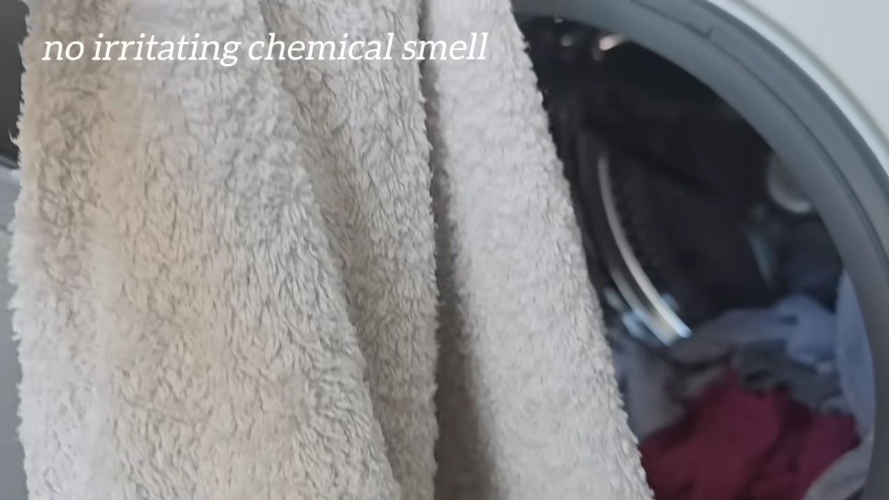 Salt for laundry