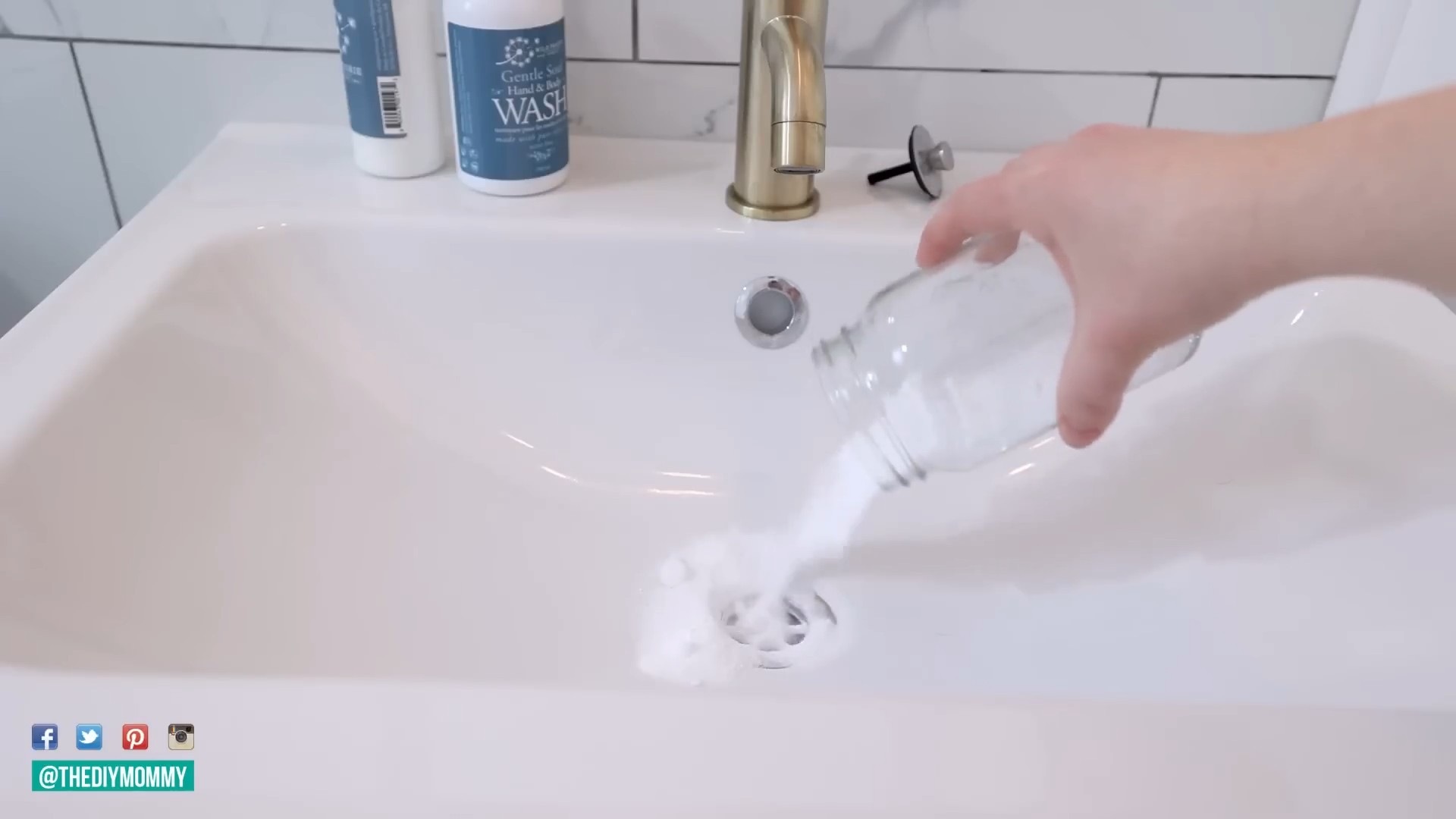 Baking Soda Cleaning Tricks